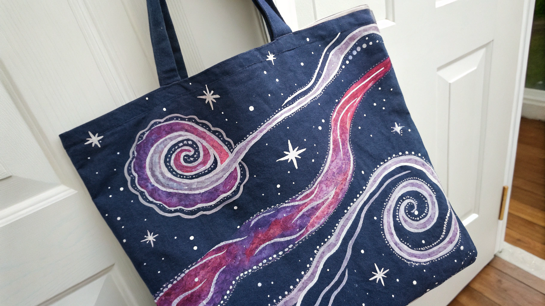 13+ DIY Galaxy-Inspired Tote Painting Ideas