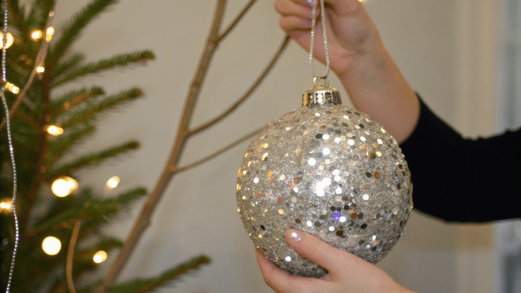 sparkling glitter ornament ideas for diy lovers