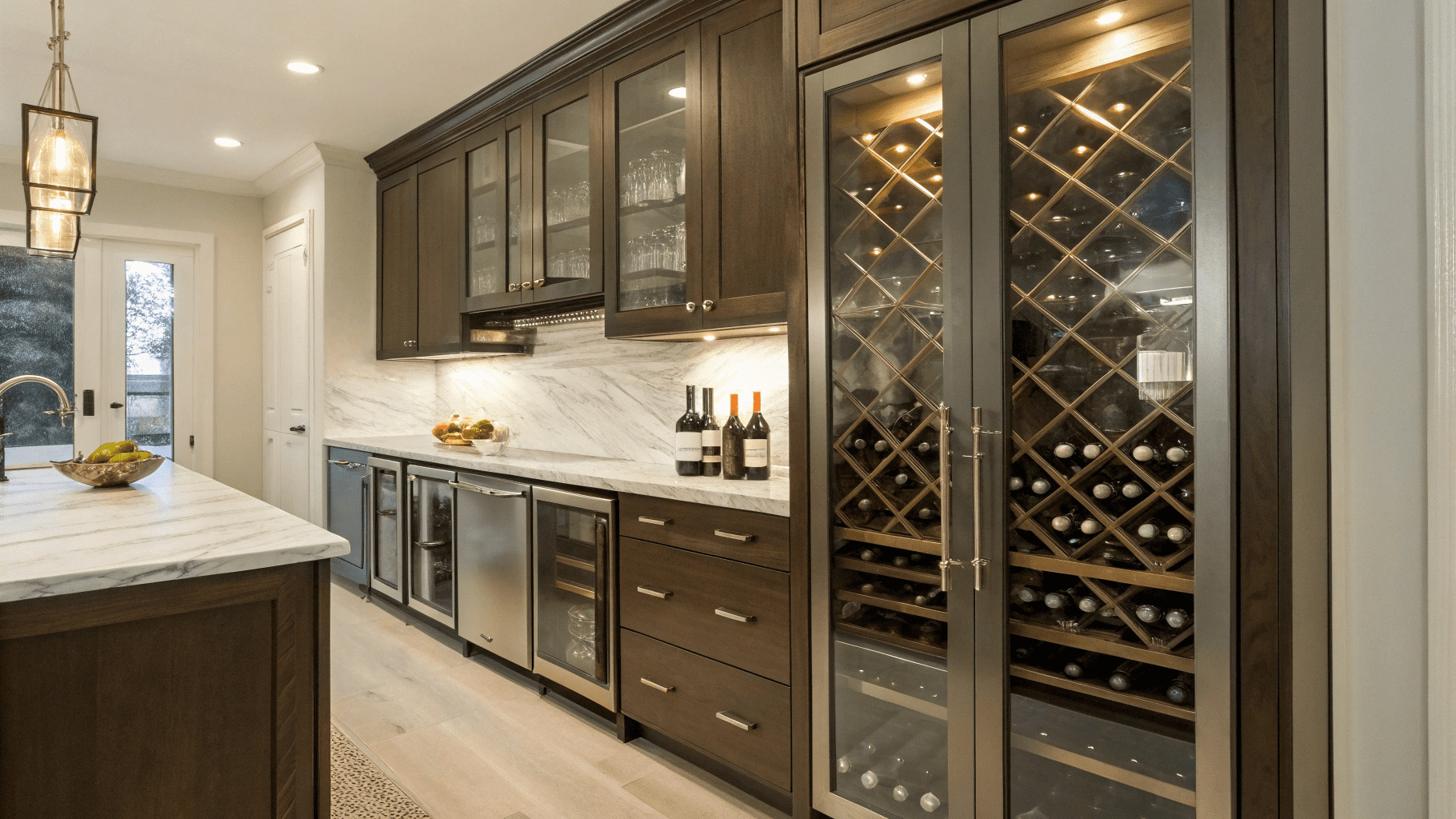 12+ Built-In Wine Nook Kitchen Ideas