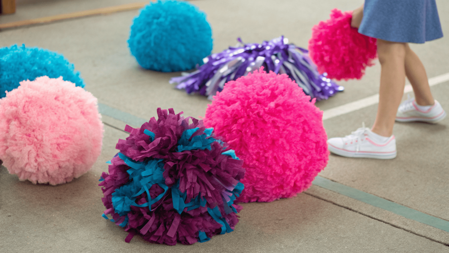 14+ Fun Pom-Pom Craft Ideas for Girls