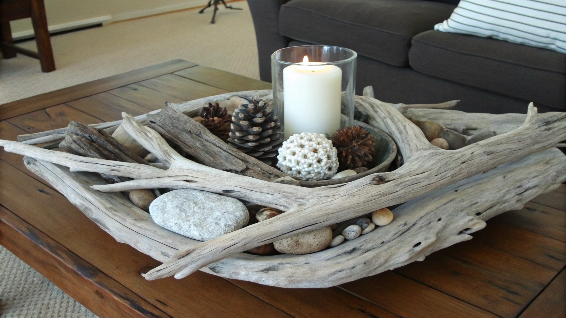 14 Driftwood Coffee Table Centerpiece Ideas for Coastal Homes